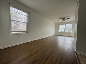 121 12th Ave, Unit 1 in Paterson, NJ - Building Photo - Building Photo