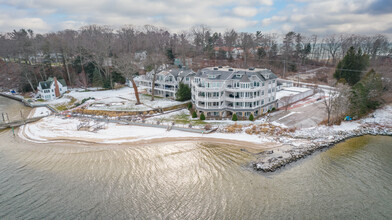 Driftwood Dunes in Whitehall, MI - Building Photo - Building Photo