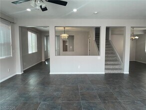 5530 Spiceberry Dr in Las Vegas, NV - Building Photo - Building Photo