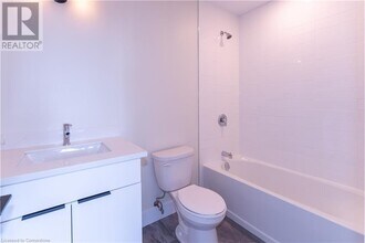 169 James St S in Hamilton, ON - Building Photo - Building Photo