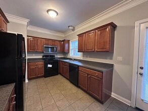 209 Old Todds Rd in Lexington, KY - Building Photo - Building Photo