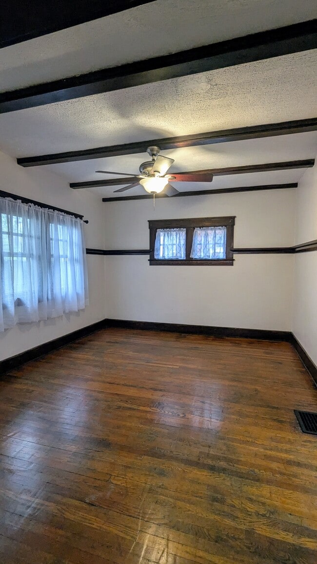 2330 N 4th St in Columbus, OH - Foto de edificio - Building Photo