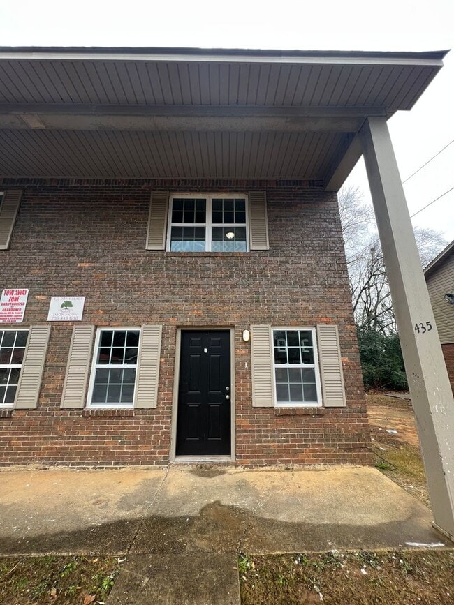 property at 435 30th Pl