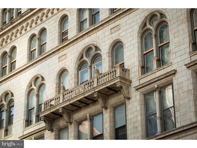 701 Sansom St in Philadelphia, PA - Foto de edificio - Building Photo