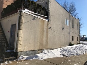 183-01 Horace Harding Expy in Fresh Meadows, NY - Building Photo - Other