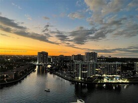 3800 S Ocean Dr, Unit 1725 in Hollywood, FL - Building Photo