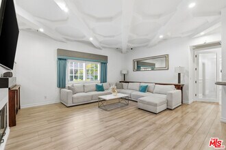 4305 Coquette Pl in Los Angeles, CA - Building Photo - Building Photo