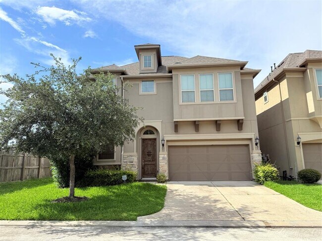 property at 13216 Green Hills Dr