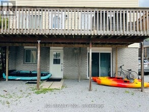 11 Red Robin Rd in Georgina, ON - Building Photo - Building Photo