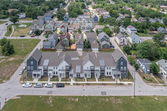 Legacy at Saint Luke's Pointe in Cleveland, OH - Building Photo - Primary Photo