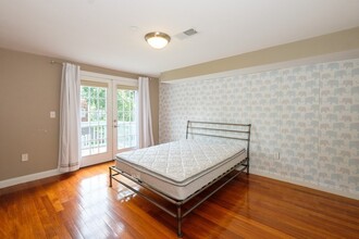 28 Adamson St, Unit 30 in Boston, MA - Building Photo - Building Photo