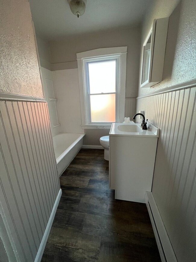 12 E Andrew St in Lancaster, PA - Building Photo - Building Photo