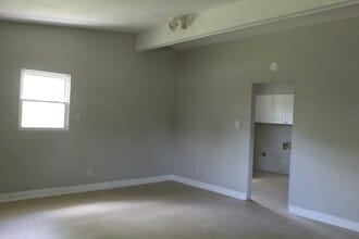 1920 Skylane Dr in Albany, GA - Building Photo - Building Photo