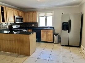 265 Sylvan St in Bridgeport, CT - Building Photo