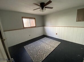909 Yellowstone Ave in Belgrade, MT - Building Photo - Building Photo