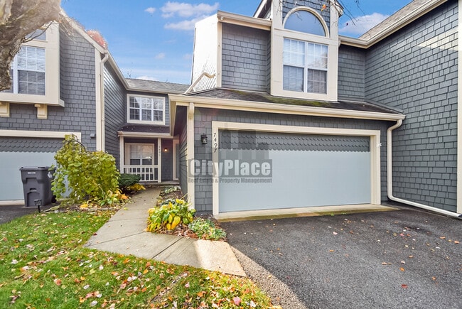 7497 Charrington Ct in Indianapolis, IN - Building Photo - Building Photo