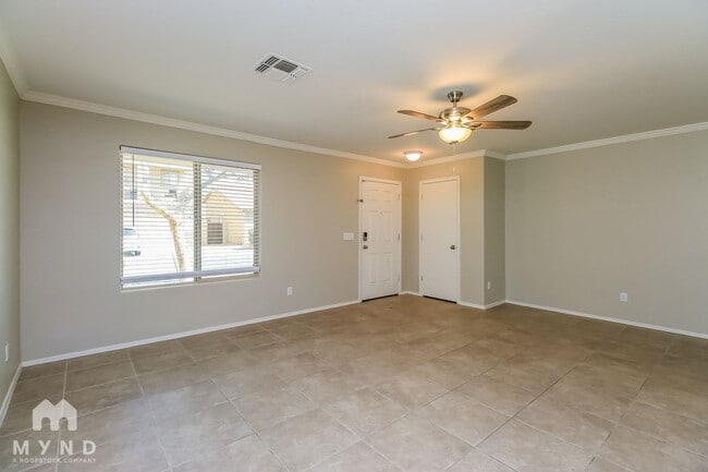 2576 S Chaparral Rd in Apache Junction, AZ - Building Photo - Building Photo
