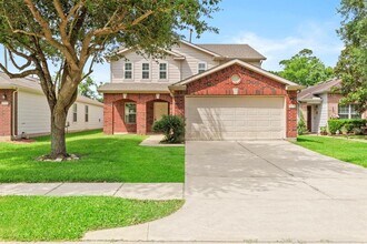 3031 Lexington Lake Dr in Missouri City, TX - Building Photo - Building Photo
