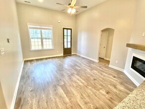 153 Crimsonwood Dr in Byhalia, MS - Building Photo - Building Photo