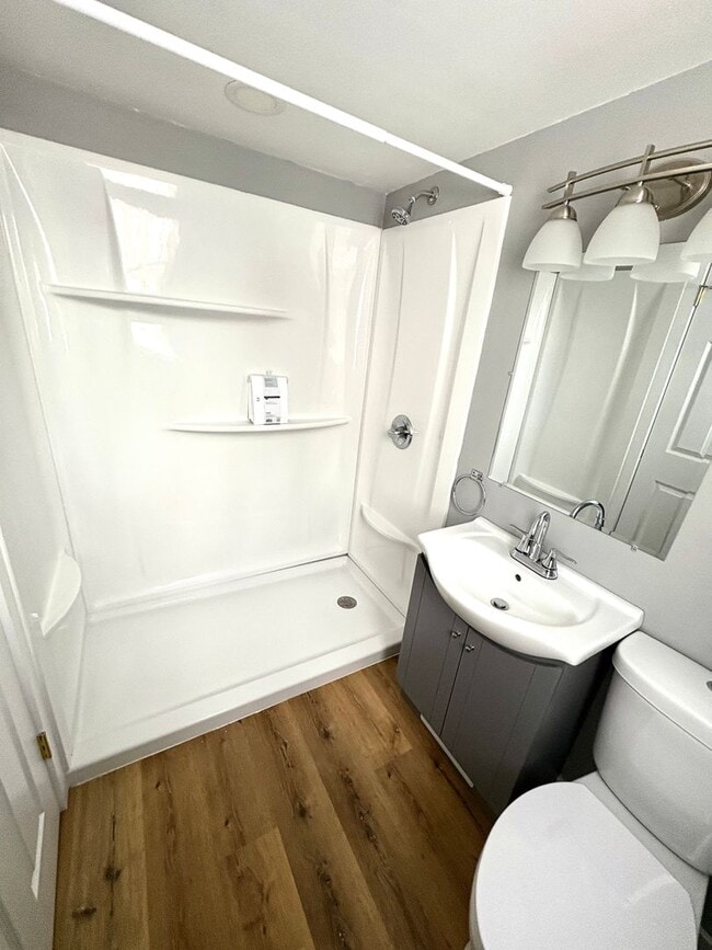 194 Lindsey Ave in Oconto, WI - Building Photo - Building Photo