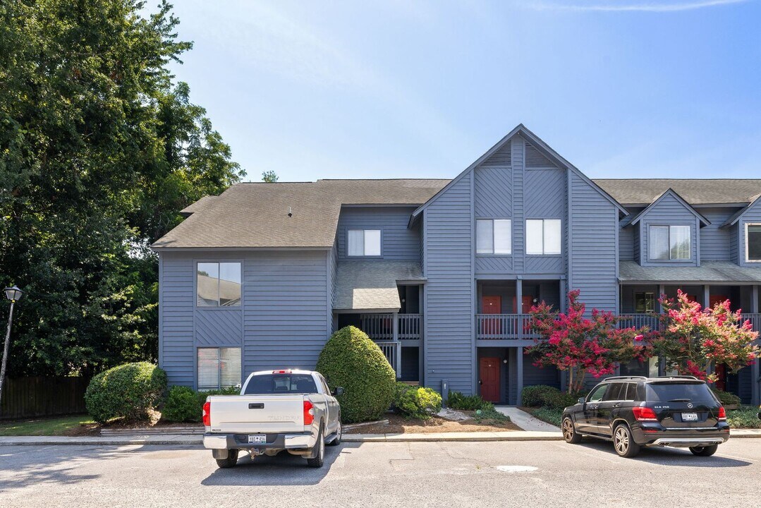 1530 Fort Johnson Rd in Charleston, SC - Building Photo