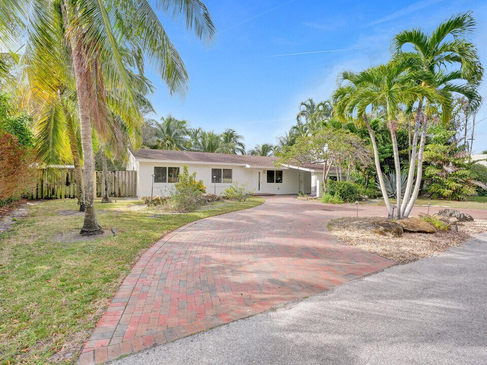 7 Polo Cir in Boca Raton, FL - Building Photo