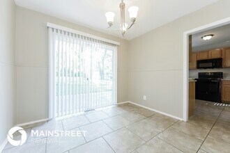 1103 Skyline Dr in Grandview, MO - Building Photo - Building Photo