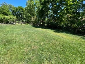 8120 Remington Dr in Pittsburgh, PA - Building Photo - Building Photo