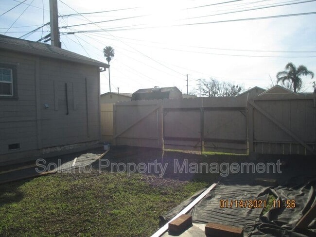 721 Broadway St in Fairfield, CA - Building Photo - Building Photo