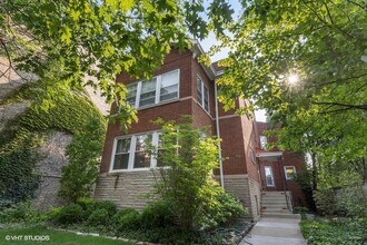 935 Judson Ave, Unit 2 in Evanston, IL - Building Photo - Building Photo