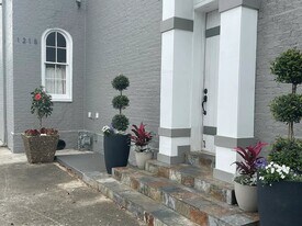 1215 Josephine St, Unit 4 in New Orleans, LA - Building Photo