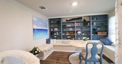 6807 Kingsley Edge in San Antonio, TX - Building Photo - Building Photo