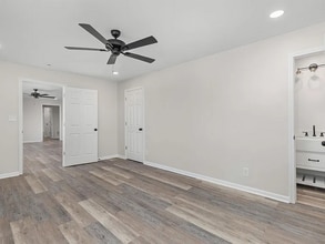 960 Soaring Dr NE in Marietta, GA - Building Photo - Building Photo