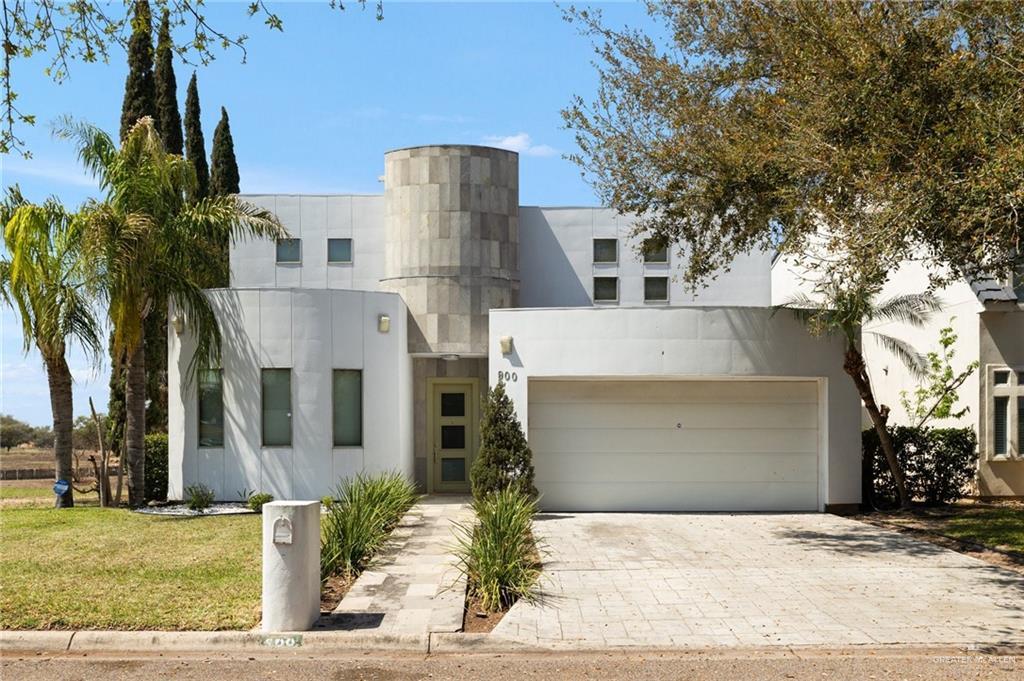 900 Colorado Ct in Mission, TX - Building Photo