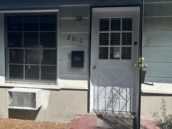 property at 2008-2012 N Ontario St