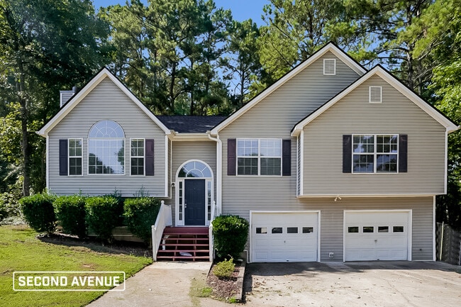 property at 6410 Hillview Ln