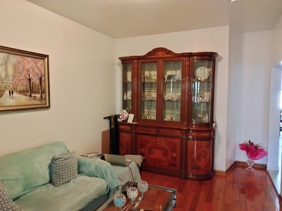 1227 73rd St in Brooklyn, NY - Foto de edificio