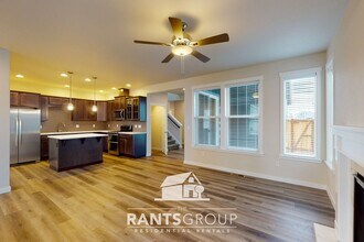 9013 Priscilla Dr SE in Tumwater, WA - Building Photo - Building Photo