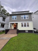 42 Sunnyside Terrace in East Orange, NJ - Building Photo