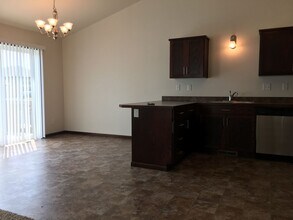 931 30th Ave W in West Fargo, ND - Building Photo - Building Photo