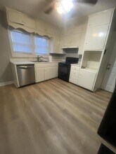 526 S Crescent Ave in Independence, MO - Building Photo - Building Photo