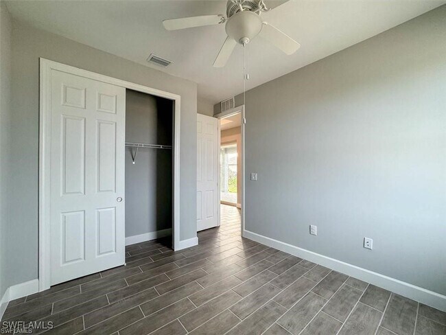 4230 NW 32nd Ln in Cape Coral, FL - Building Photo - Building Photo