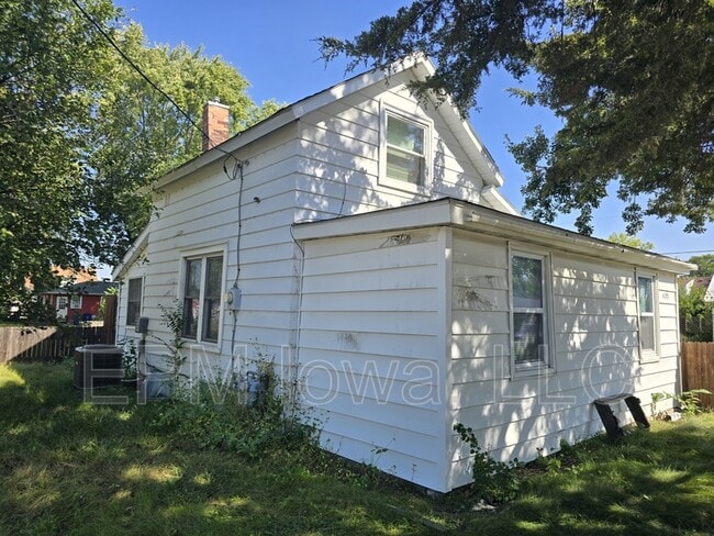 property at 430 Stratford Ave