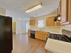 1215 Wilkes Crest Dr in Dacula, GA - Building Photo - Building Photo