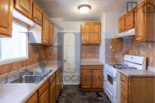 property at 645 S Pima