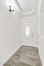 7235 Royal Arms Dr in El Paso, TX - Building Photo - Building Photo