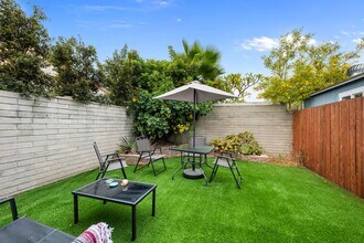 5394 Redding Rd in San Diego, CA - Building Photo - Building Photo