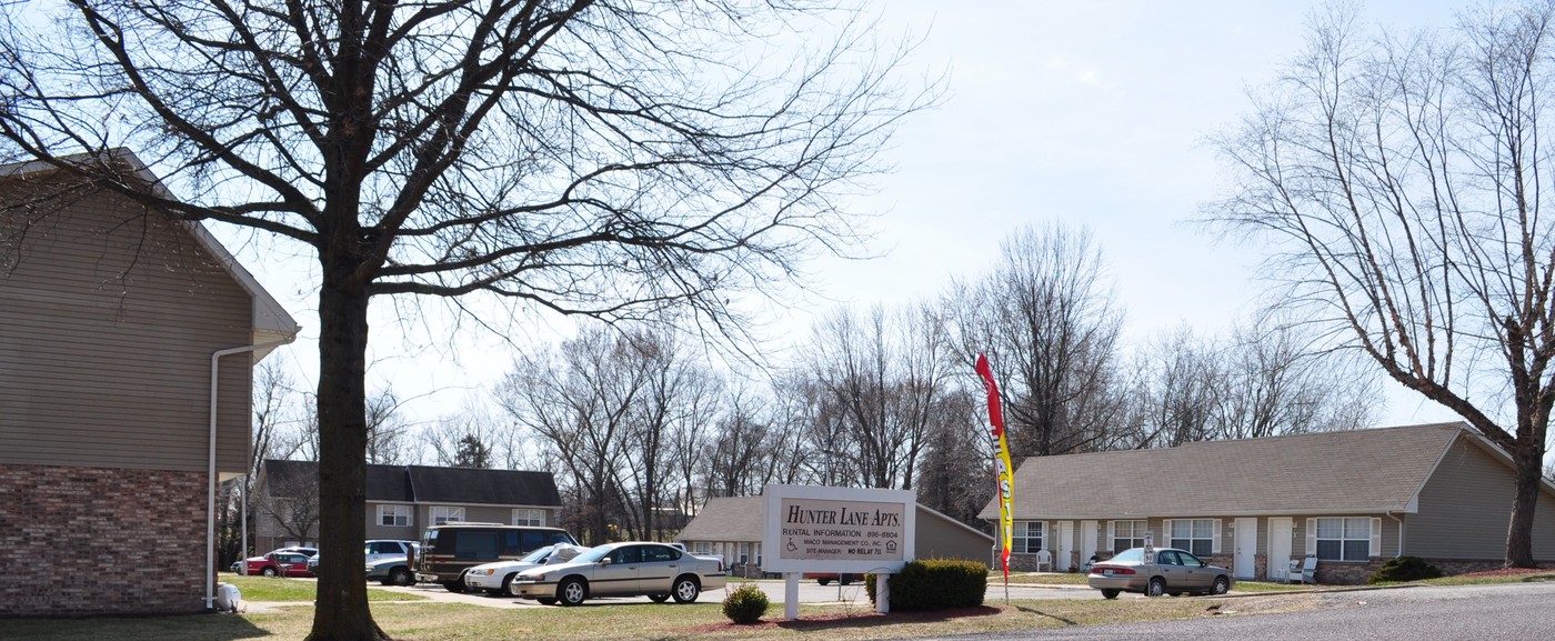 Hunter Lane Apartments in Holts Summit, MO - Building Photo