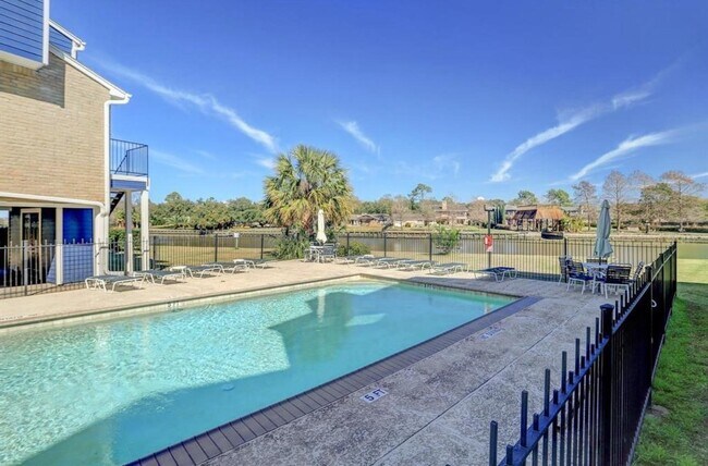 18519 Egret Bay Blvd in Houston, TX - Building Photo - Building Photo