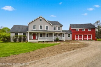 236 Lower Whitfield Rd in Accord, NY - Building Photo - Building Photo